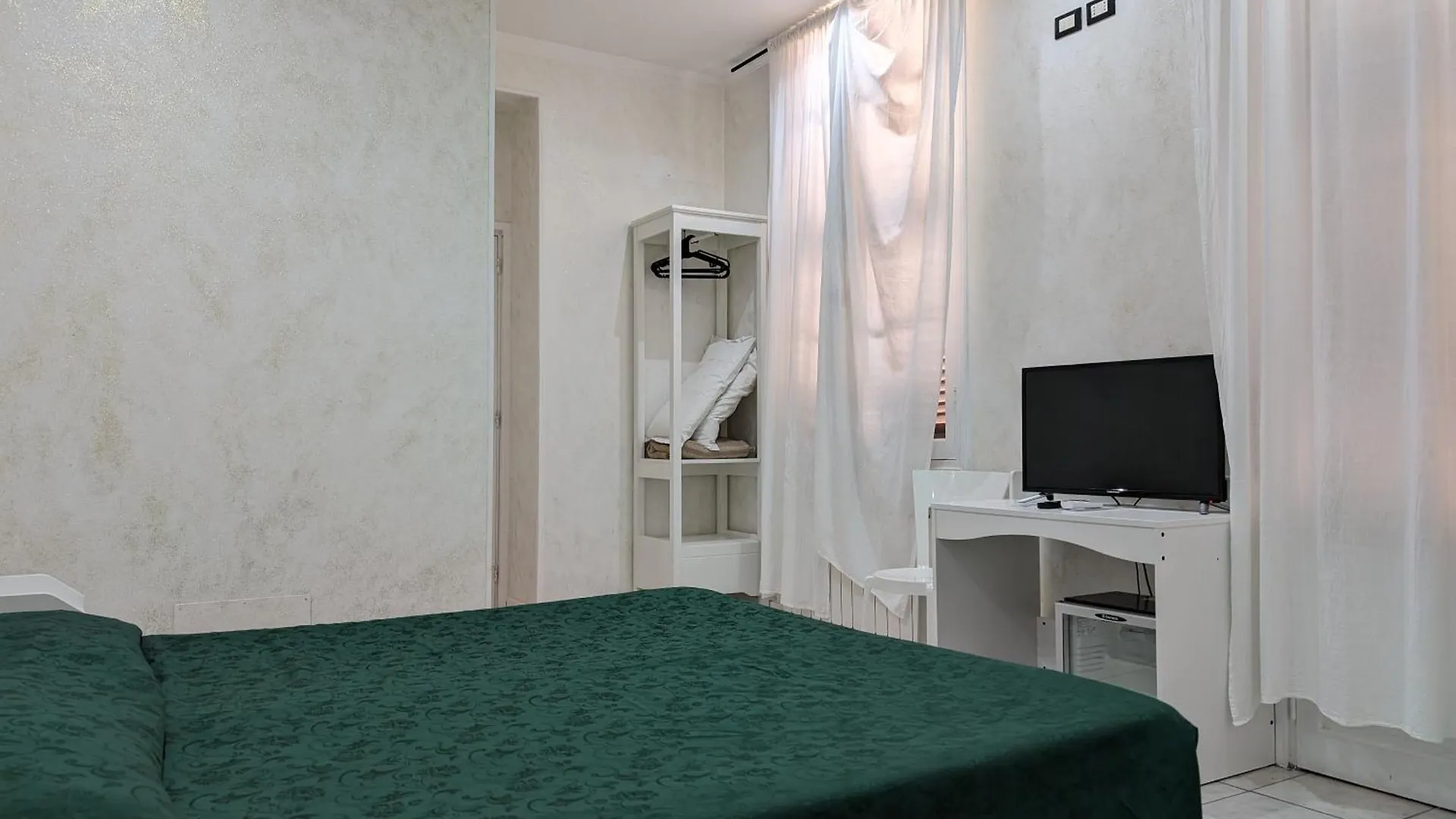 Pollon Inn San Remo