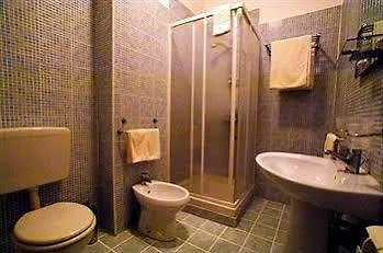 Pollon Inn San Remo 2*,  Olaszország
