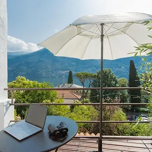 P Terrace - Lake View By Rent All Como , Laglio Italy