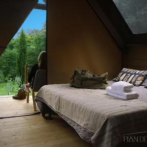 Glamping Pian Delle Ginestre , Sassetta Italy